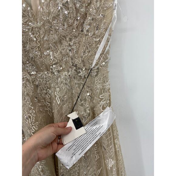 Mac Duggal 20312 Embroidered Sleeveless A-Line Formal Gown in Pearl Size 4 NWT - Picture 8 of 9